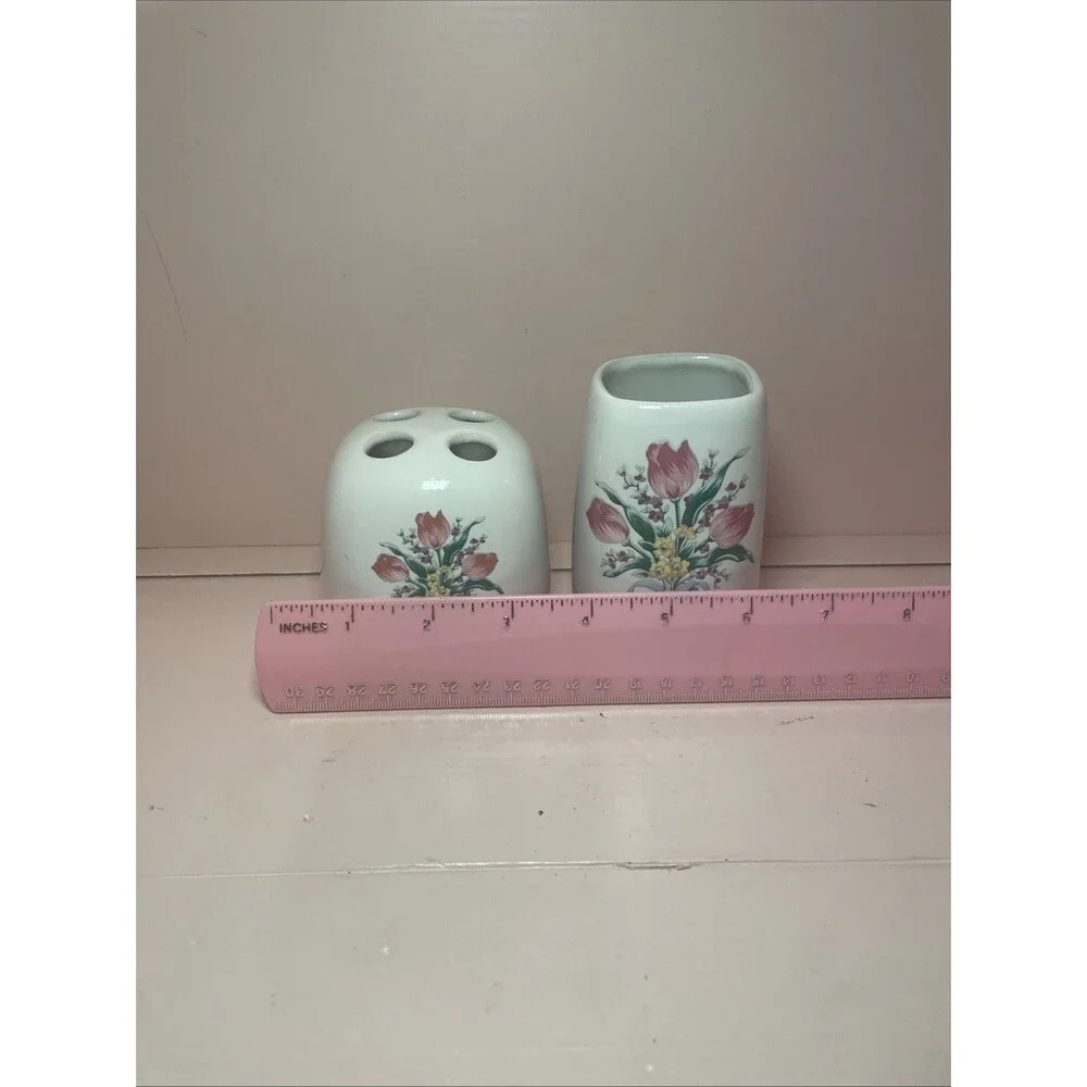 Vtg Restroom Granny Decor 2 Pc Ceramic Toothbrush Holder Cup Pink Cottagecore